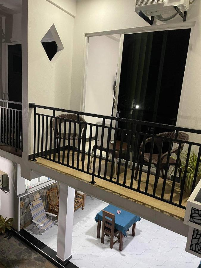 Funwhales Rest House Negombo Exterior foto