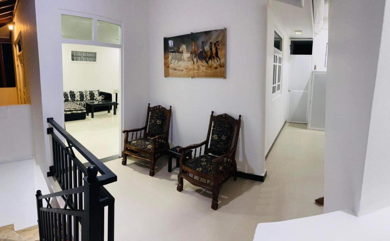 Funwhales Rest House Negombo Exterior foto