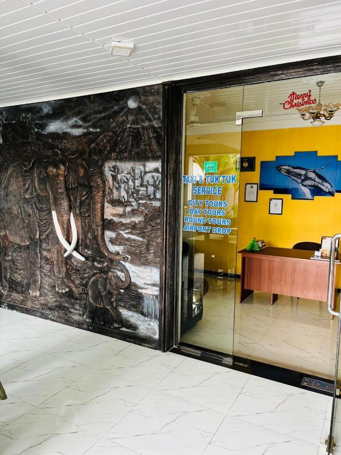 Funwhales Rest House Negombo Exterior foto