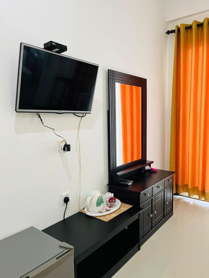 Funwhales Rest House Negombo Exterior foto